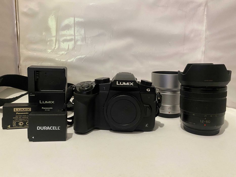 Panasonic Lumix DMC-G80 + Extras