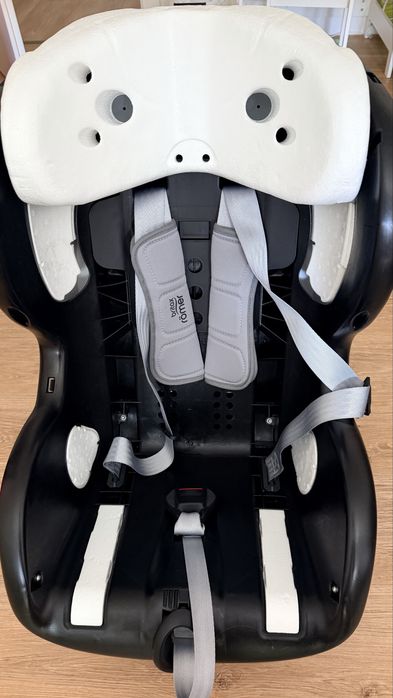Автокрісло Britax Römer TRIFIX² i-SIZE – дуже хороший стан