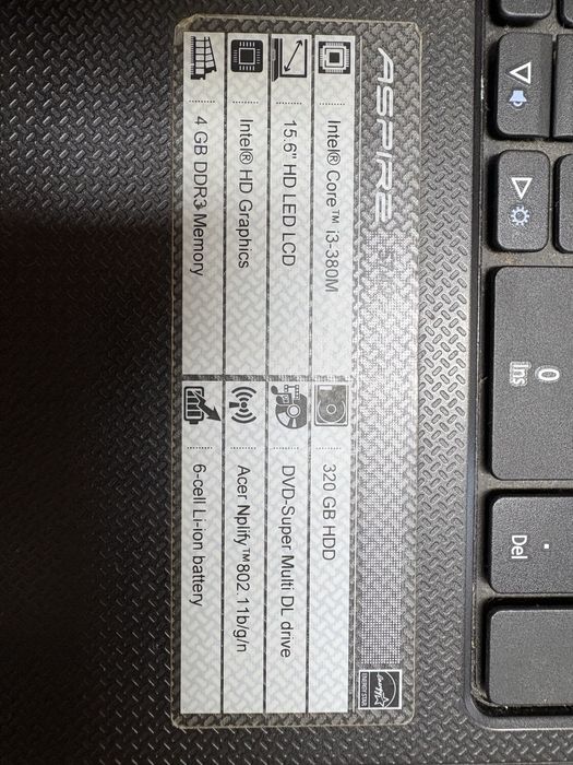 Pc acer intel core i3 ecra 15.6” 4 GB memory