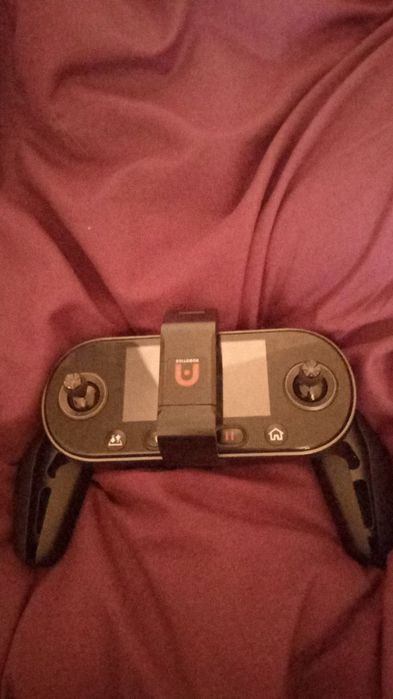 Пульт дистанційного керування спеціально розроблений для дрона EVO II