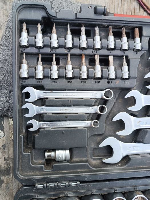 Набір інструментів 82