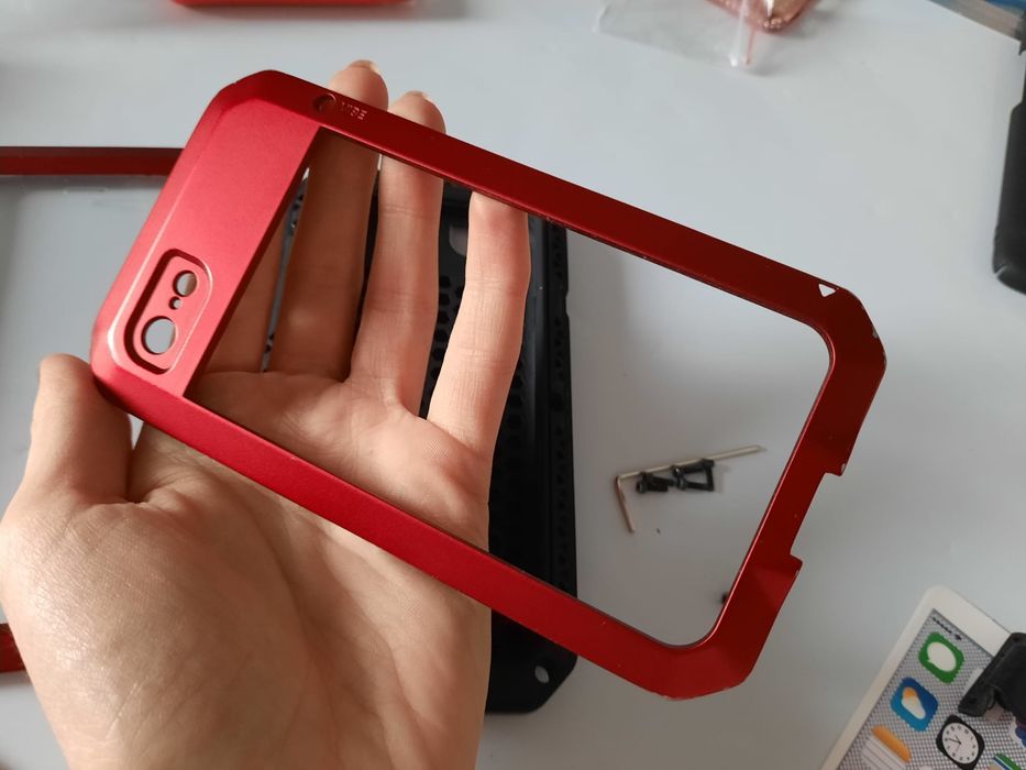 Etui metalowy dla Iphone 6,6s