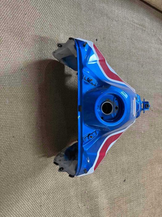 Бак HONDA CRF 1100 Africa Twin