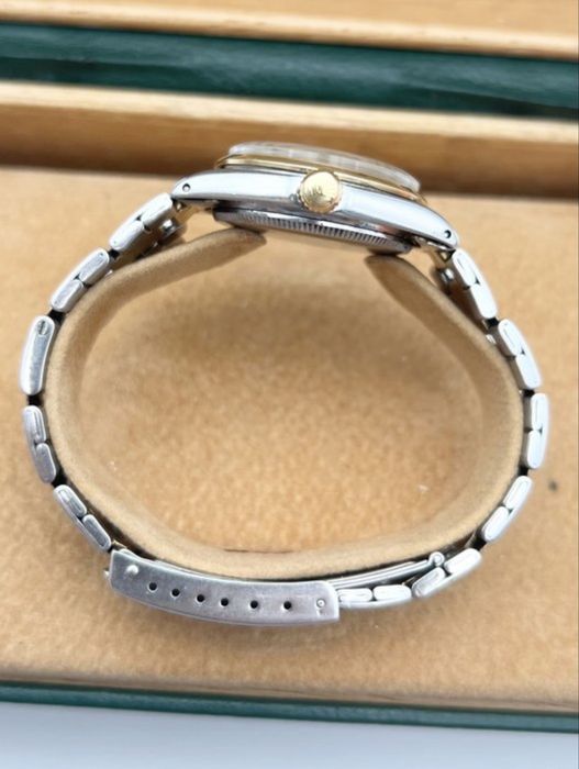 Rolex Oyster Perpetual Ref. 6748 - Anos 1980