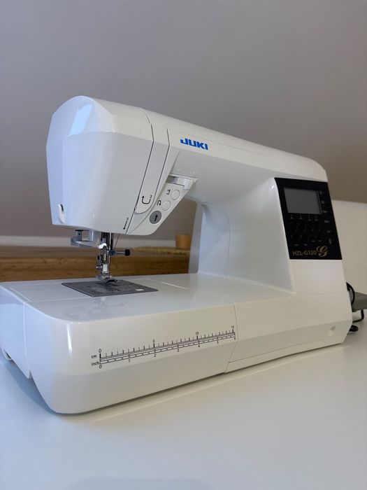 Maszyna Juki HZL120