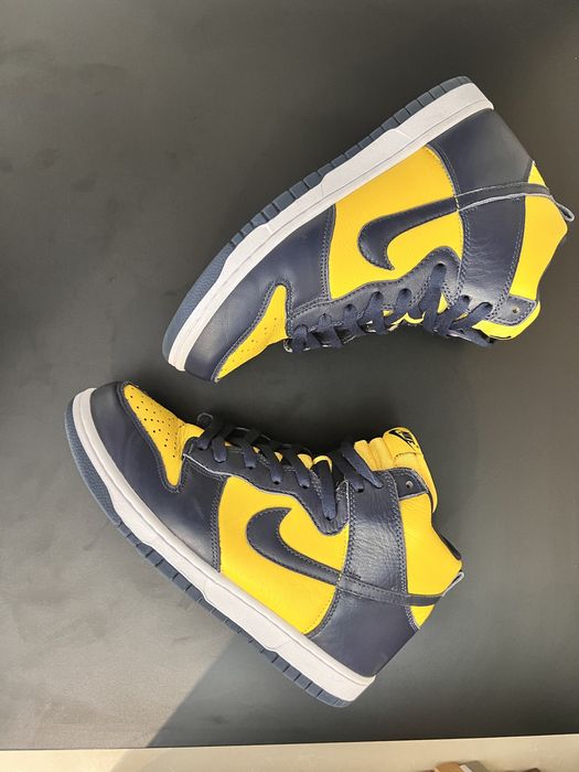 Nike Dunk Michigan