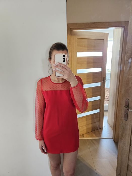 Czerwona sukienka