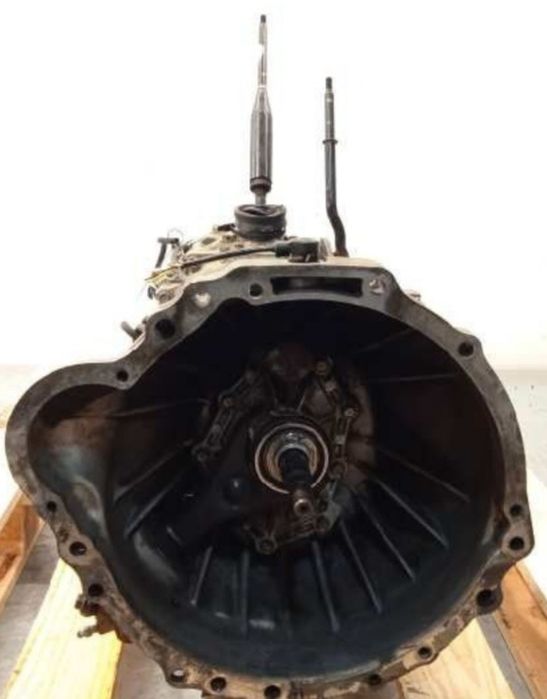 Caixa de velocidades e transferência Nissan Terrano I de 94