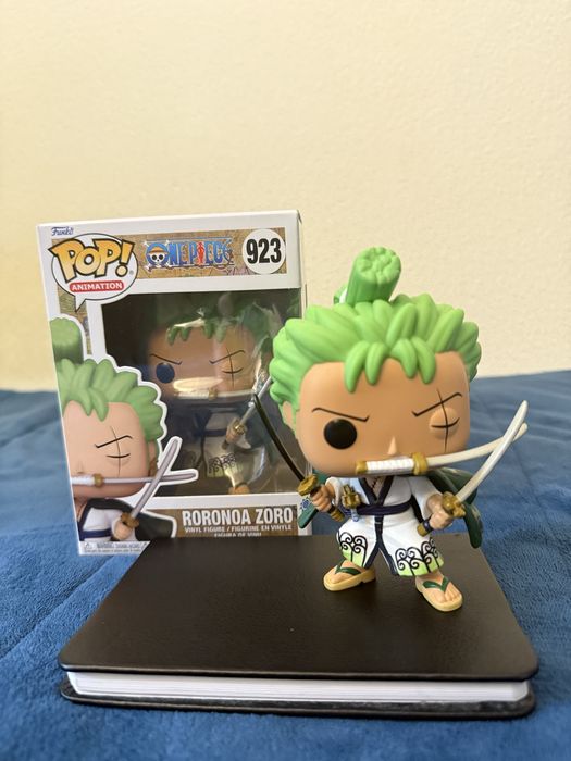 Funko pop Zoro (one piece)