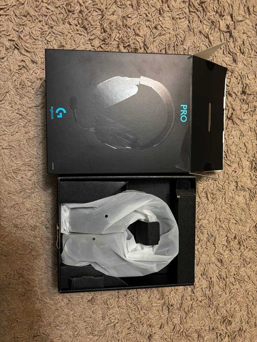 Logitech G PRO (G-PHS-002) — японська версія, повний комплект