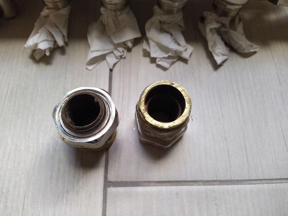 Розділювач для теплої підлоги