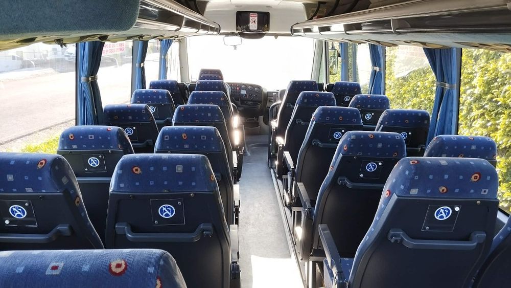 Mini bus com Poucos Km