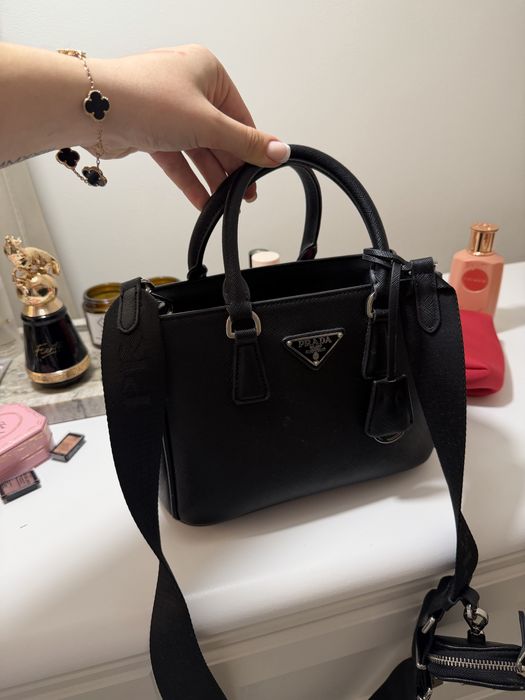 Сумка в стилі Prada