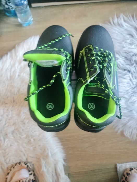 Sprzedam buty robocze