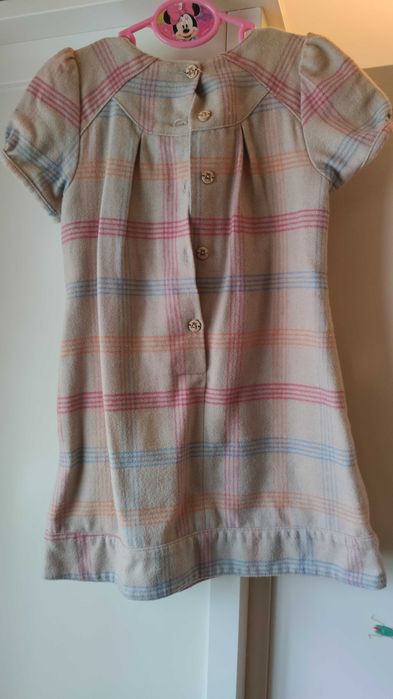 Vendo vestidos de menina Metro 6 Anos