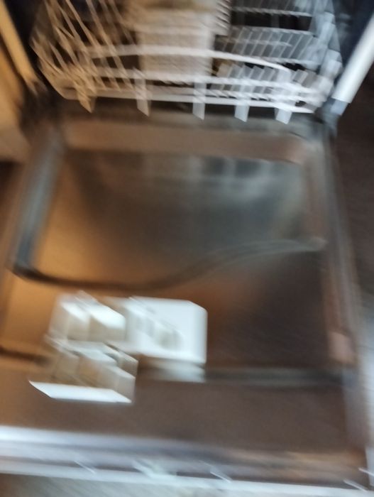 Посудомийка Indesit D61