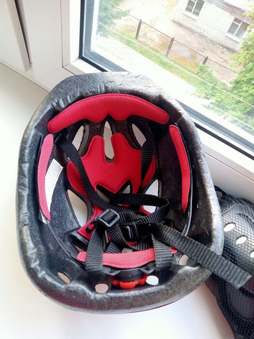 Шолом дитячий MARATON + захист MARATHON