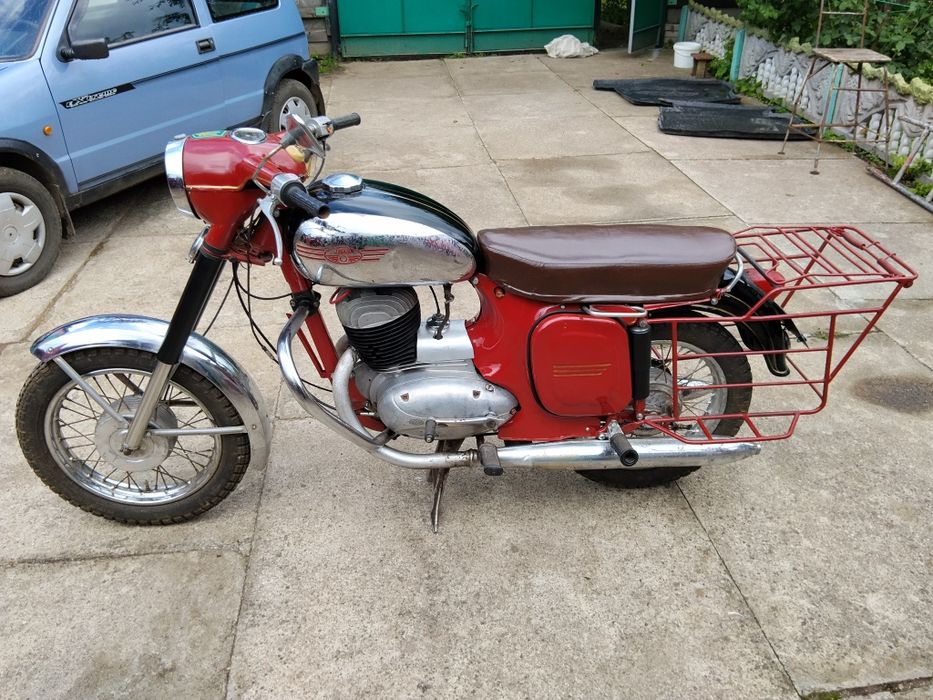 Jawa 350 але движок з яви 250