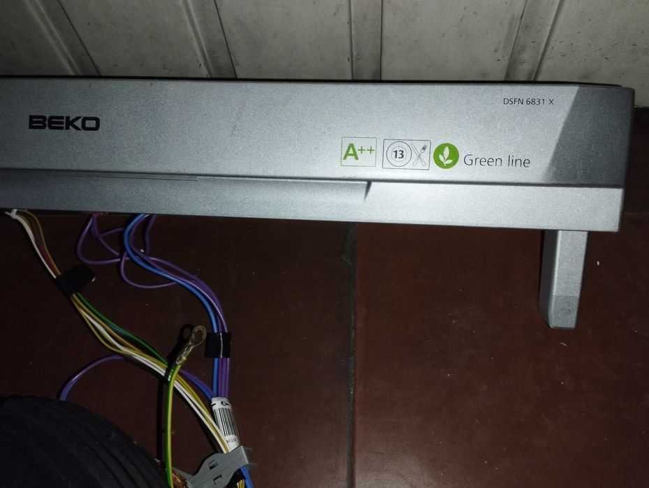 Peças Maq loiça BEKO 6831 X