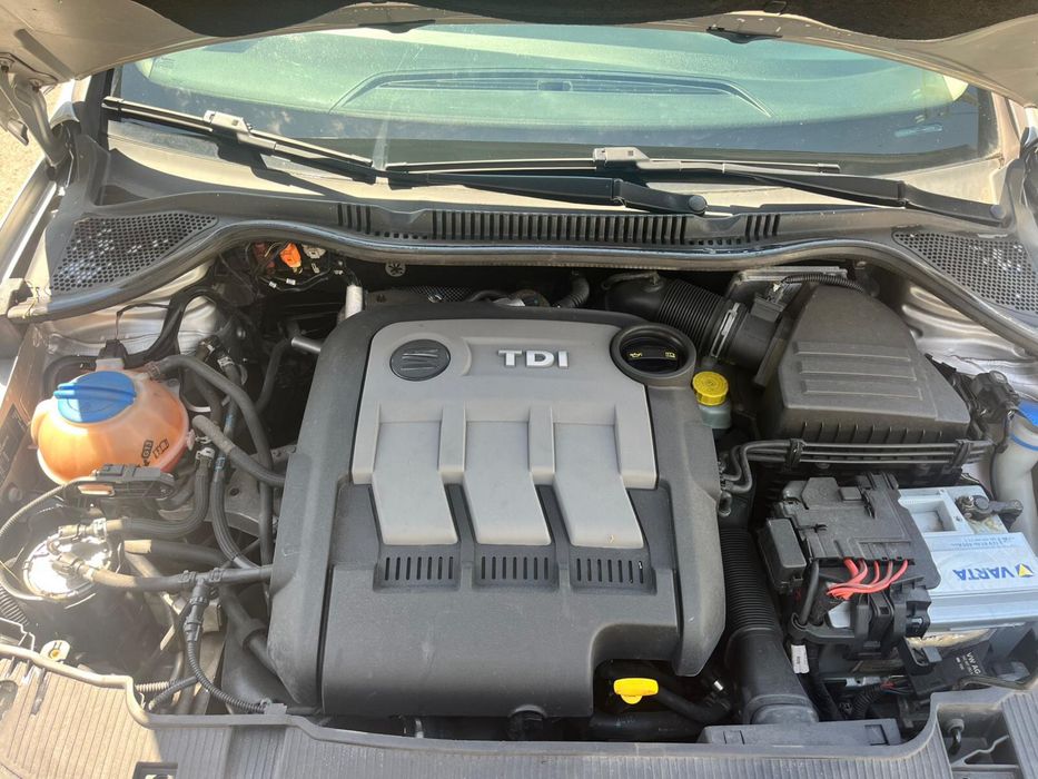 SEAT Ibiza 1.2 TDI (11/2014) – 5 Portas – Muito Económico