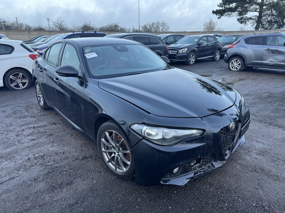 Alfa Romeo Giulia silnik 2.2d 2018r,Anglik z kluczykami