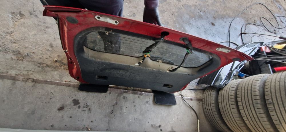 Klapa bagaznika Lexus CT kompletna