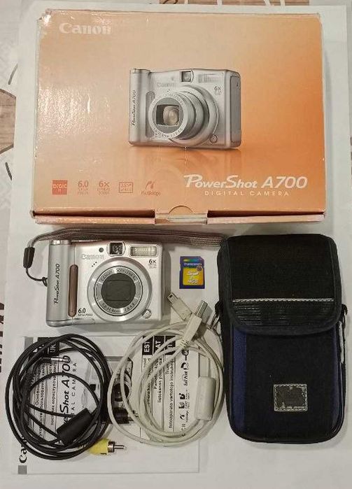 Винтажный цифровой фотоаппарат Canon PowerShot A700 В КОРОБКЕ + карта 4GB + кабели + документы + чехол, б.у.