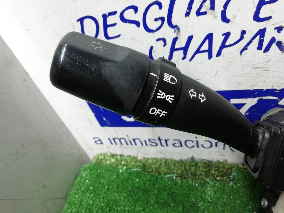 COMANDO VOLANTE HYUNDAI ACCENT II 2006 -