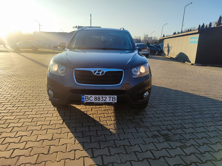 Продам Hyundai Santa-Fe