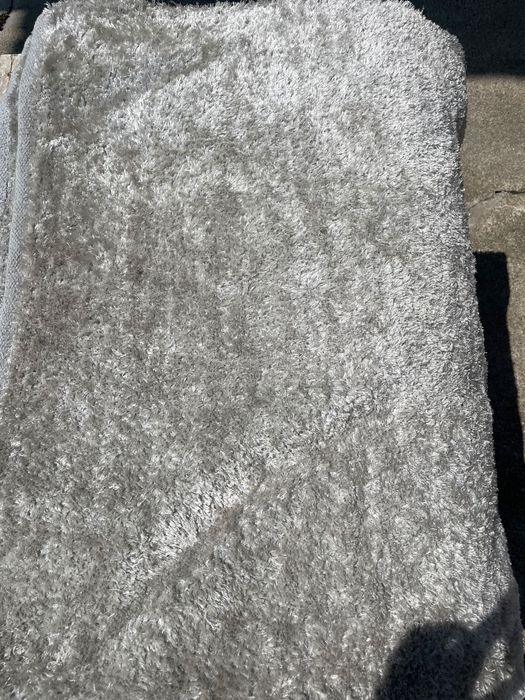 2 tapetes grandes de pelo alto – preto e cinzento – 180 × 280 cm