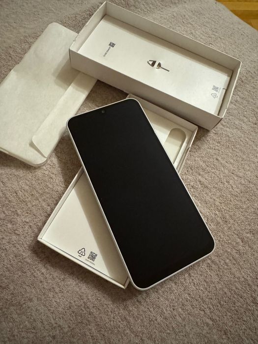 Новий мобільний телефон Самсунг А 16 128 Samsung A 16 128 gb