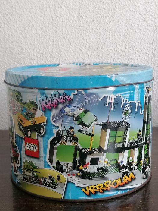 Caixa metálica LEGO
