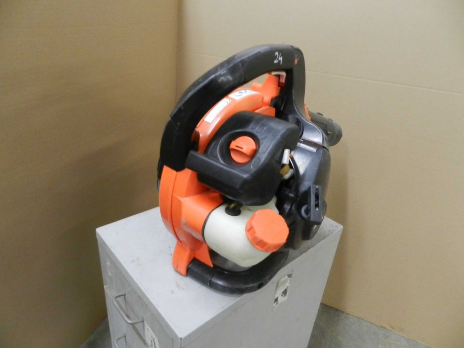 24 spalinowa dmuchawa do liści echo pb 251