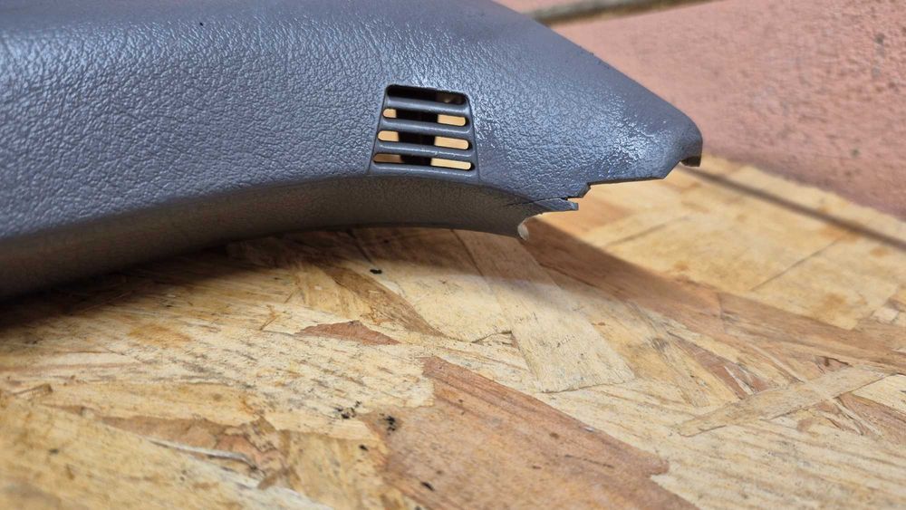 AUDI A4 B5 (8D)- Pilares B Facelift 1999 até 2001 C/ Airbag - Cinza