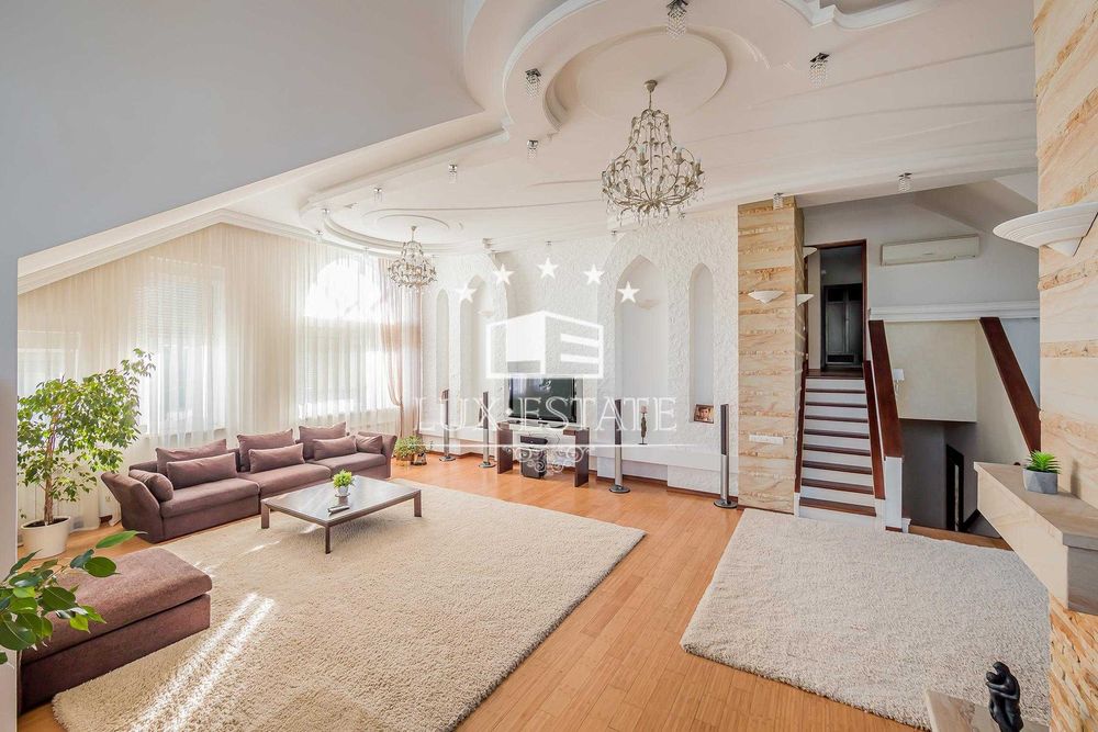 Аренда эксклюзивного домовладения  с бассейном   (Конча-Заспа)