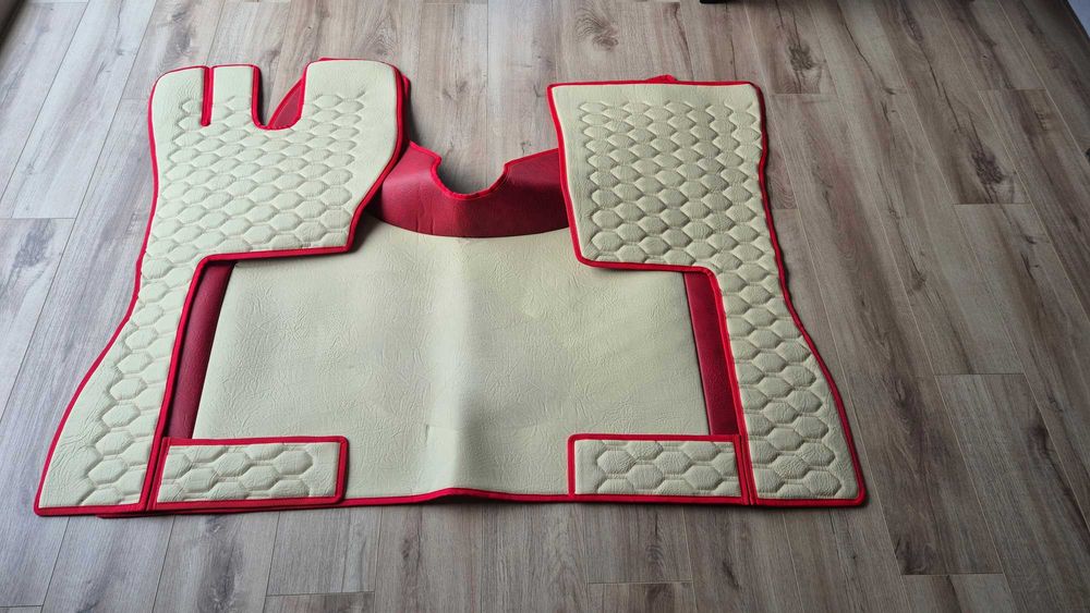 DAF Dywaniki z ekoskóry MAMUT do aut ciężarowych TIR plaster miodu