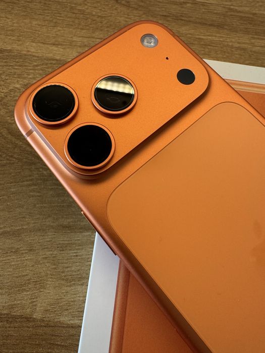 iPhone 17 Pro 256gb Cosmic orange 100% na gwarancji! Idealny !