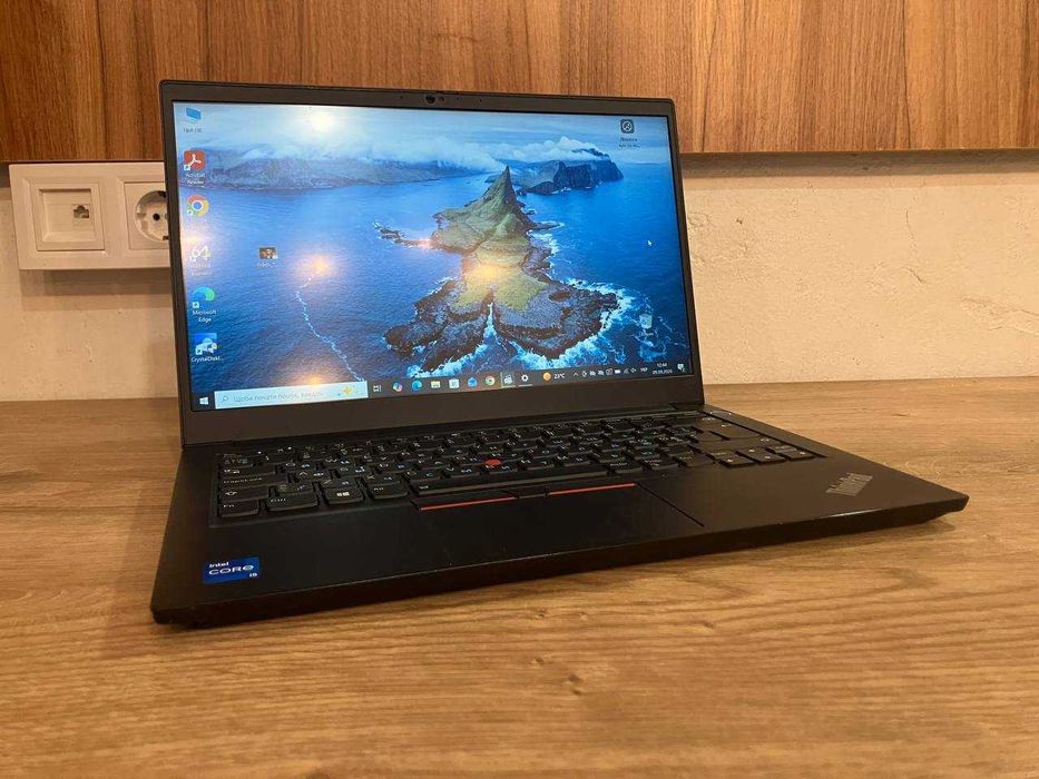 Ноутбук 14" Lenovo ThinkPad E14 Gen 2 / i5-1135G7 / 8GB / SSD 256GB / гарантія 12 міс.
