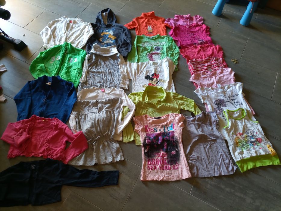 T- shirts , camisolas manga curta, comprida, casacos