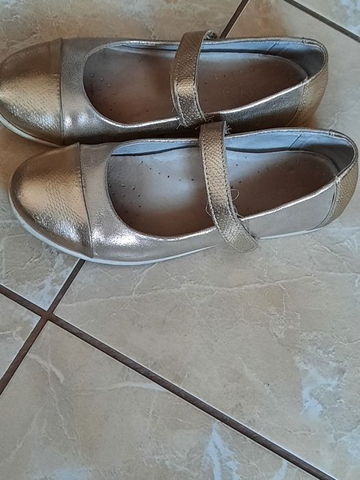 Baleriny skórzane rozm. 36 Kornecki