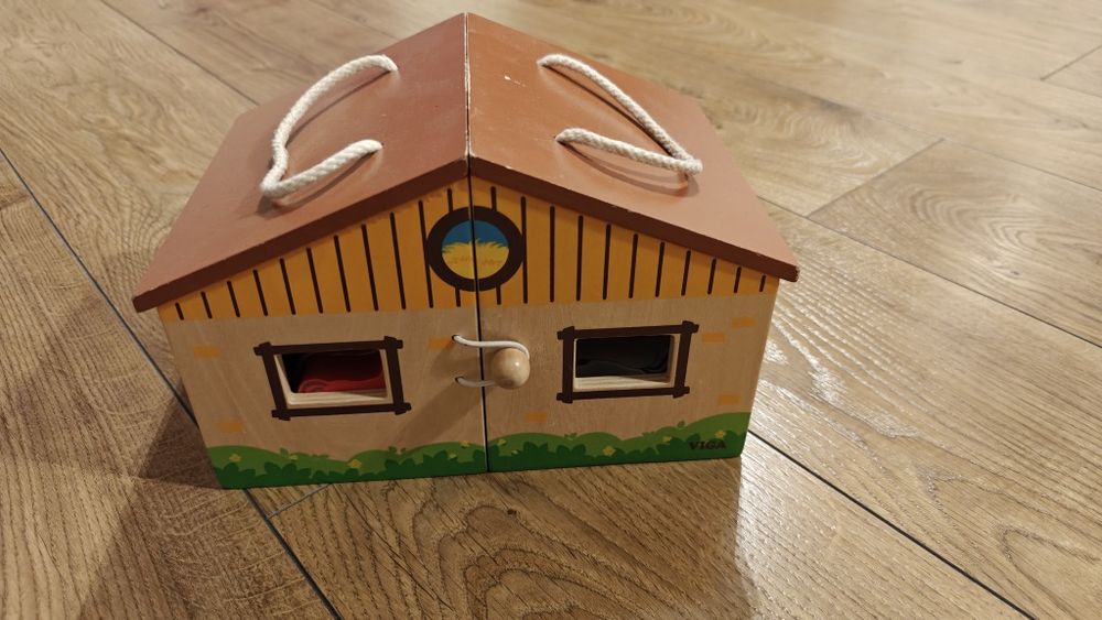 Eko stajnia - zabawka edukacyjna