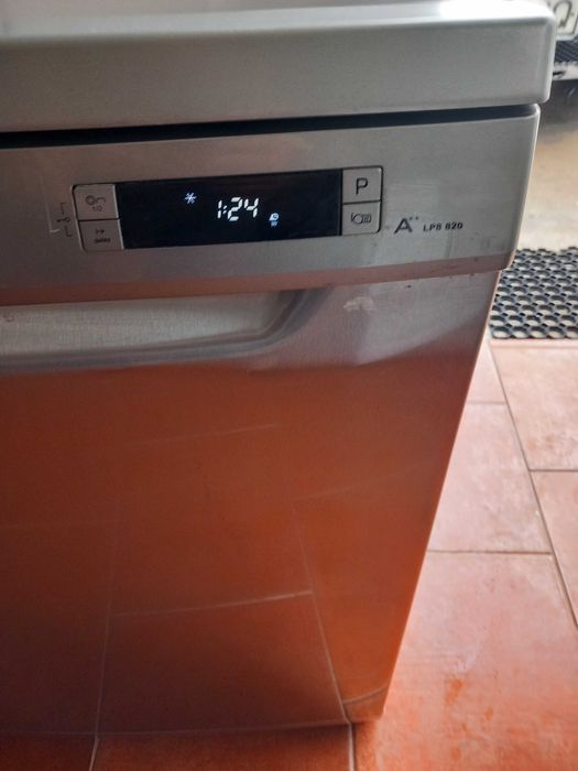 Máquina de lavar loiça Teka