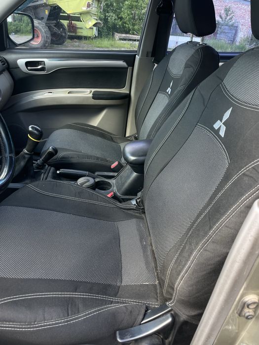 Mitsubishi pajero sport