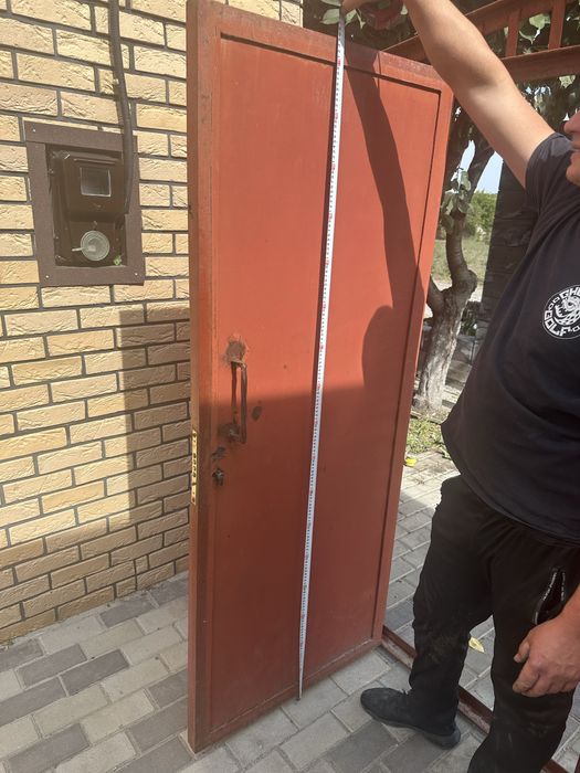 Продам розпашні ворота з хвірткою