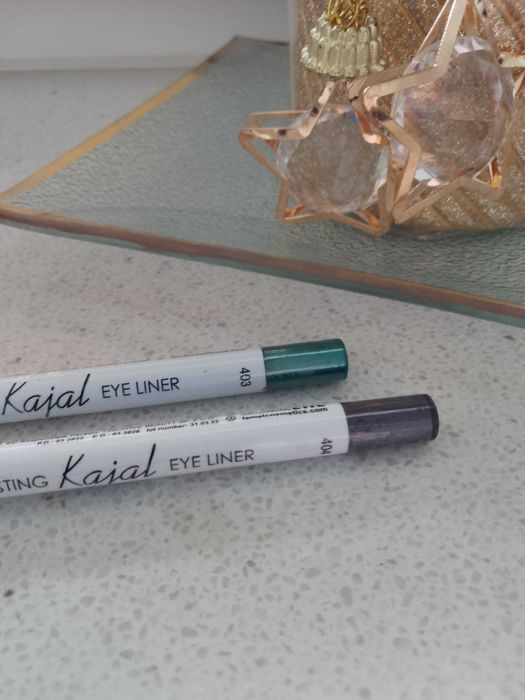 Kredka do oczu EYE LINER long lasting kajal