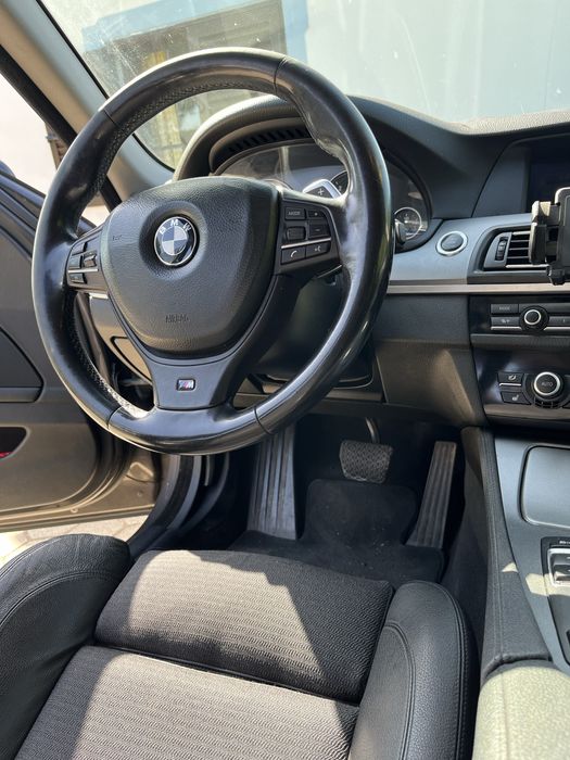 F11 520D 184cv automatica full extras