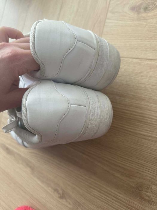 Tommy Jeans buty sneakersy białe na platformie 39