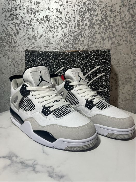 Nike Jordan 4 Military Black 40