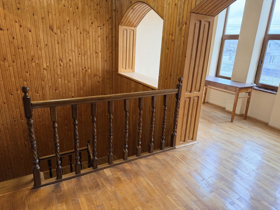 Будинок в Микитинці.