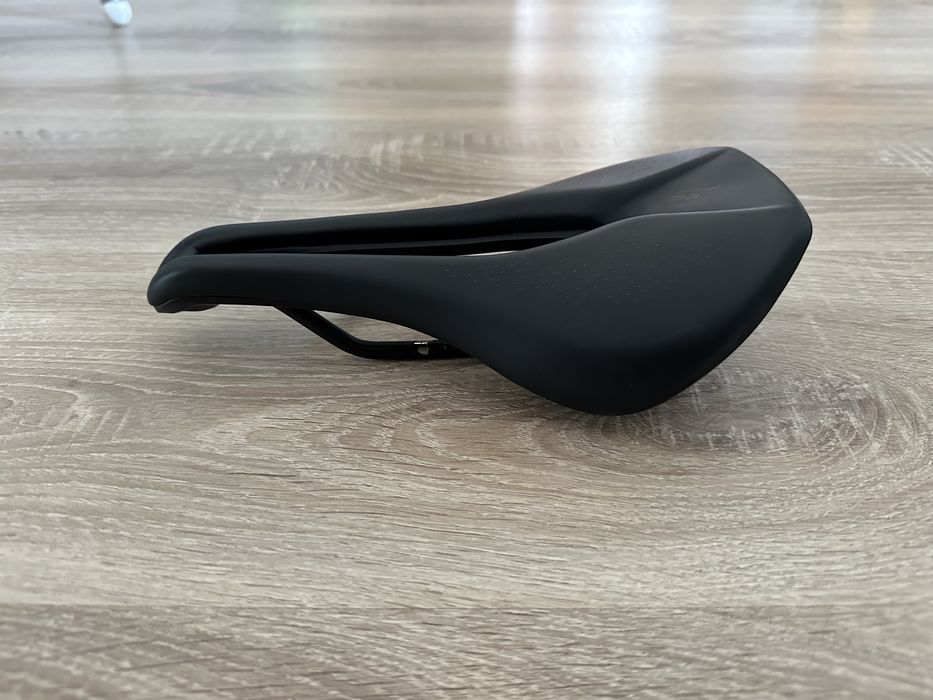 Selim Specialized Power Comp 143mm